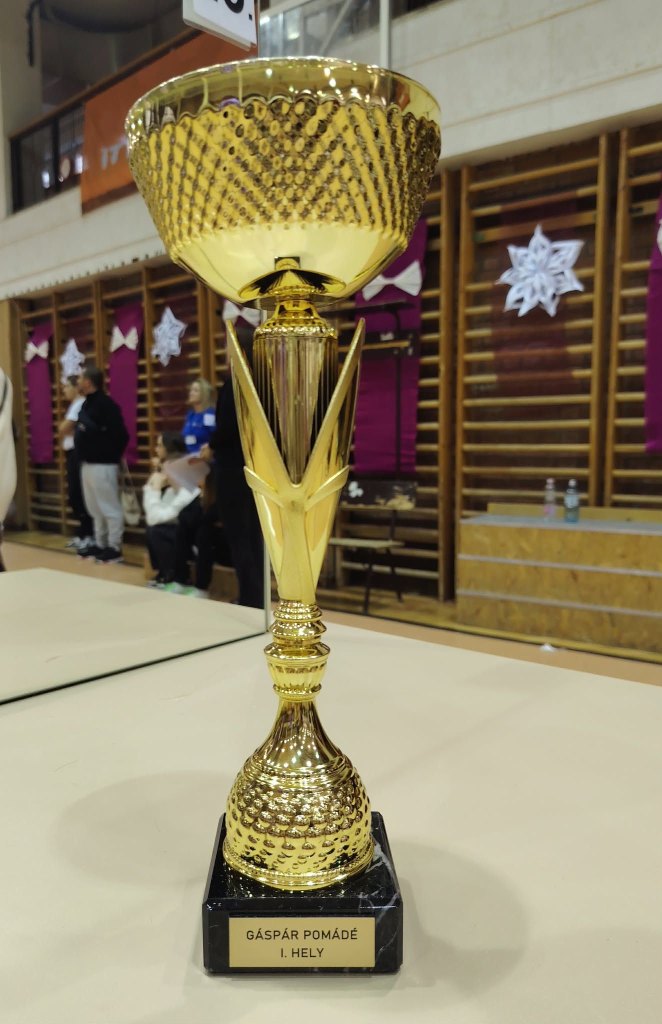 Gáspár Pomádé országos fodrászversenyt